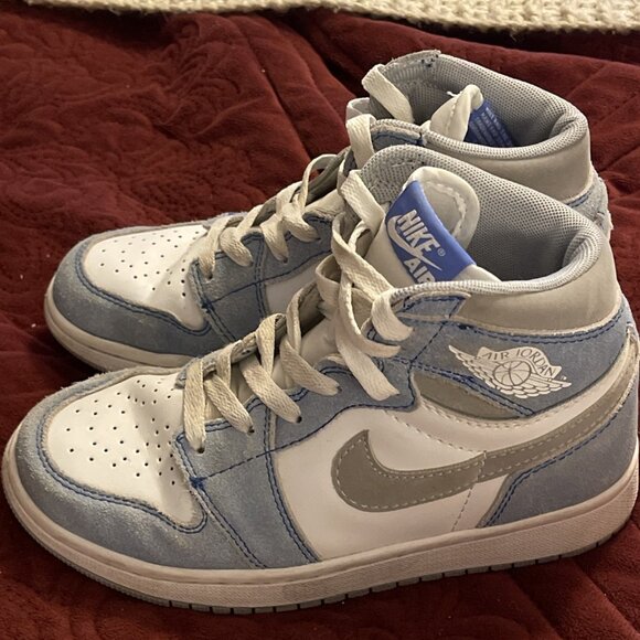Size 5.5 VY Air Jordan‎ 555088-402  1 Retro OG High Hyper Royal Youth Suede Jump - Picture 7 of 16